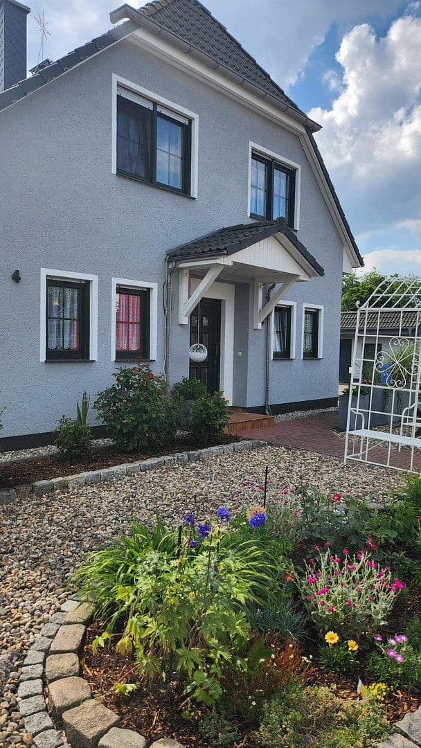 Prodej domu 144 m², pozemek 925 m², Schwedt/Oder, Braniborsko Prodej domu 144 m², pozemek 925 m², Schwedt/Oder, Braniborsko
