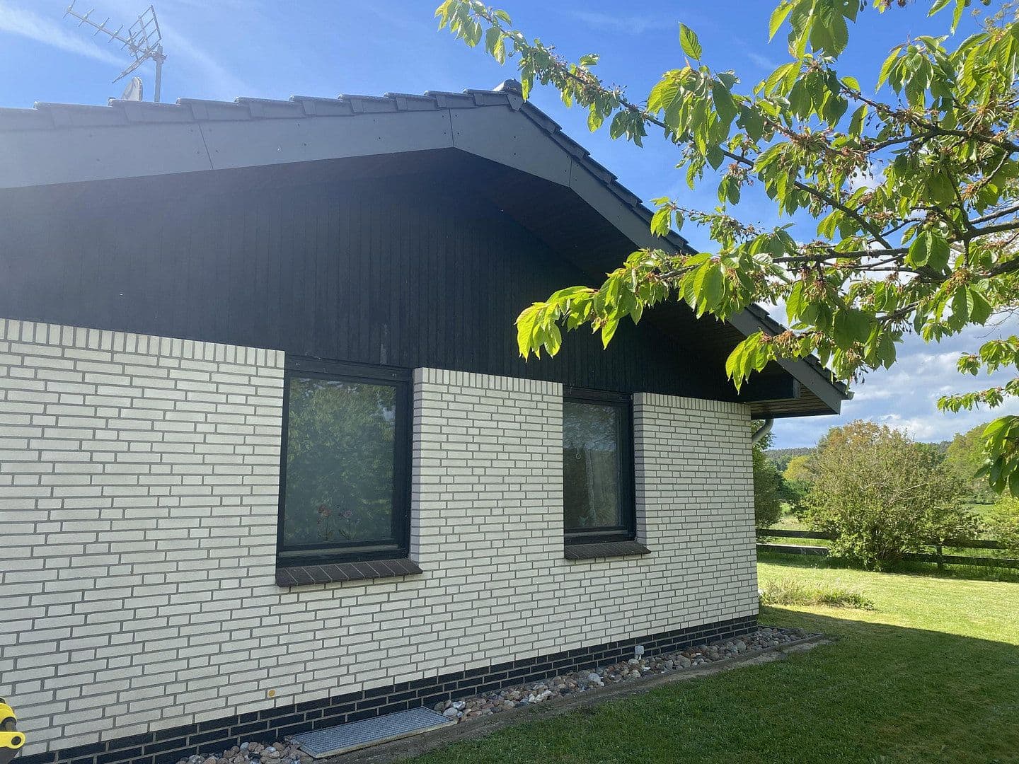 Prodej domu 78 m², pozemek 1.037 m², Nahrendorf, Dolní Sasko Prodej domu 78 m², pozemek 1.037 m², Nahrendorf, Dolní Sasko