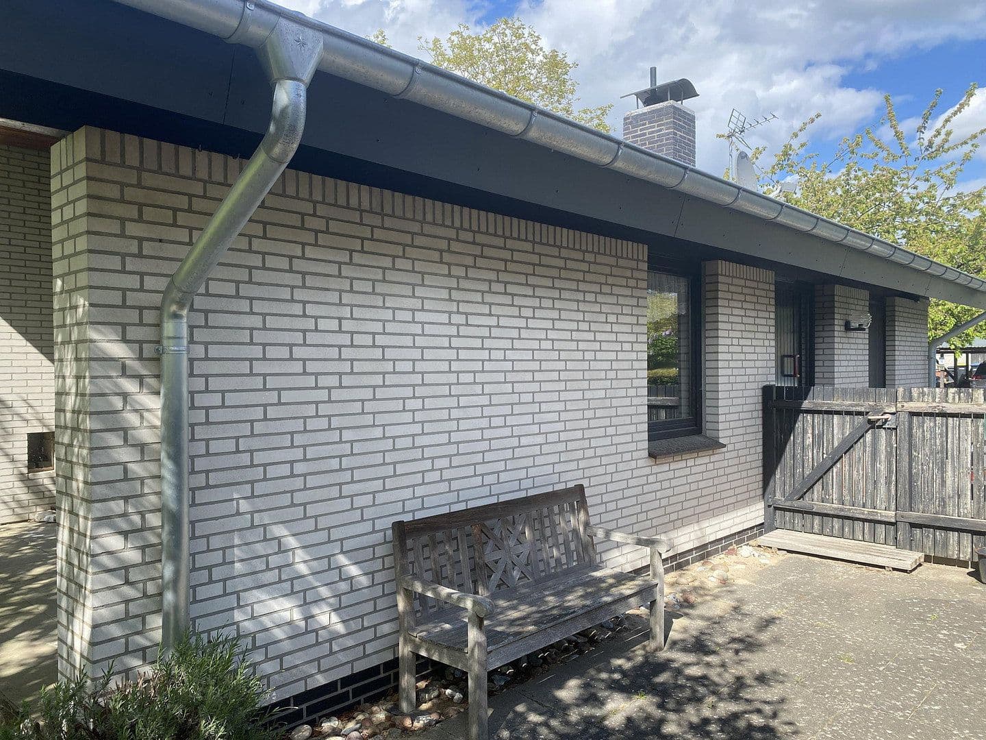Prodej domu 78 m², pozemek 1.037 m², Nahrendorf, Dolní Sasko Prodej domu 78 m², pozemek 1.037 m², Nahrendorf, Dolní Sasko