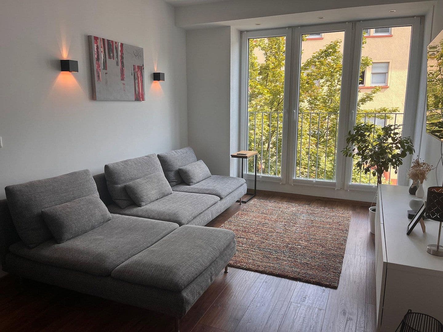 Pronájem bytu 2+kk 94 m², Saarbrücken, Země Sársko Pronájem bytu 2+kk 94 m², Saarbrücken, Země Sársko