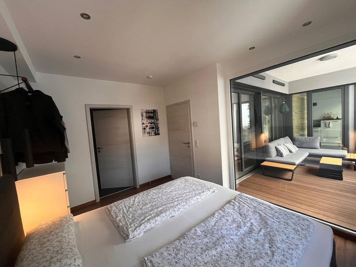 Pronájem bytu 2+kk 94 m², Saarbrücken, Země Sársko Pronájem bytu 2+kk 94 m², Saarbrücken, Země Sársko