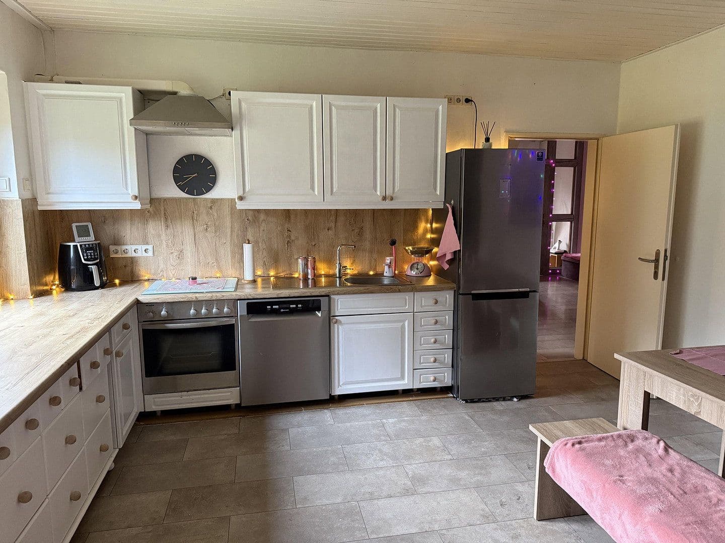 Prodej domu 427 m², pozemek 2.402 m², Kirchdorf, Dolní Sasko Prodej domu 427 m², pozemek 2.402 m², Kirchdorf, Dolní Sasko