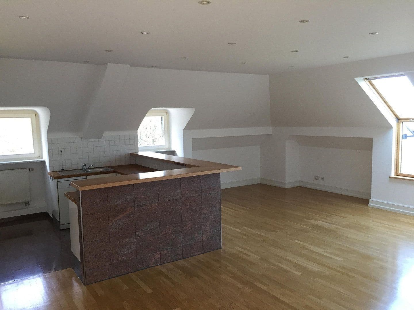 Pronájem bytu 3+1 110 m², Herdecke, Severní Porýní-Vestfálsko Pronájem bytu 3+1 110 m², Herdecke, Severní Porýní-Vestfálsko