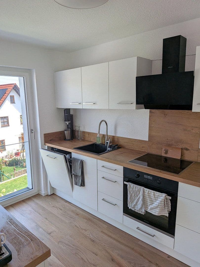 Pronájem bytu 3+1 108 m², Blaustein, Bádensko-Württembersko Pronájem bytu 3+1 108 m², Blaustein, Bádensko-Württembersko