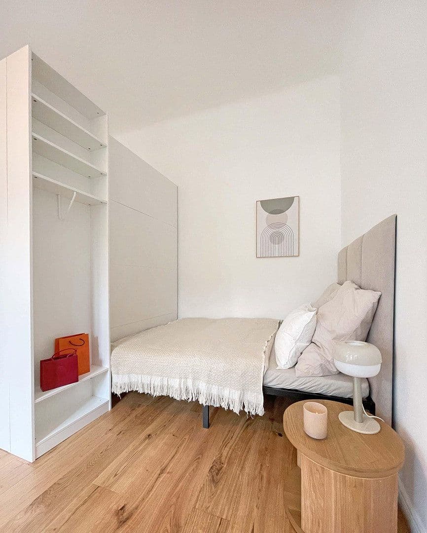 Prodej bytu 1+kk 36 m², Brehmestraße 64, Berlin, Berlín Prodej bytu 1+kk 36 m², Brehmestraße 64, Berlin, Berlín