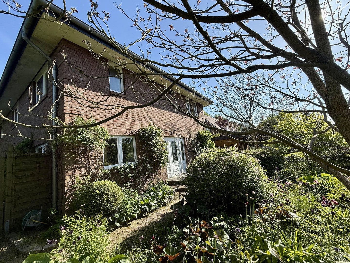 Prodej domu 285 m², pozemek 1.783 m², Wesseln, Šlesvicko-Holštýnsko Prodej domu 285 m², pozemek 1.783 m², Wesseln, Šlesvicko-Holštýnsko