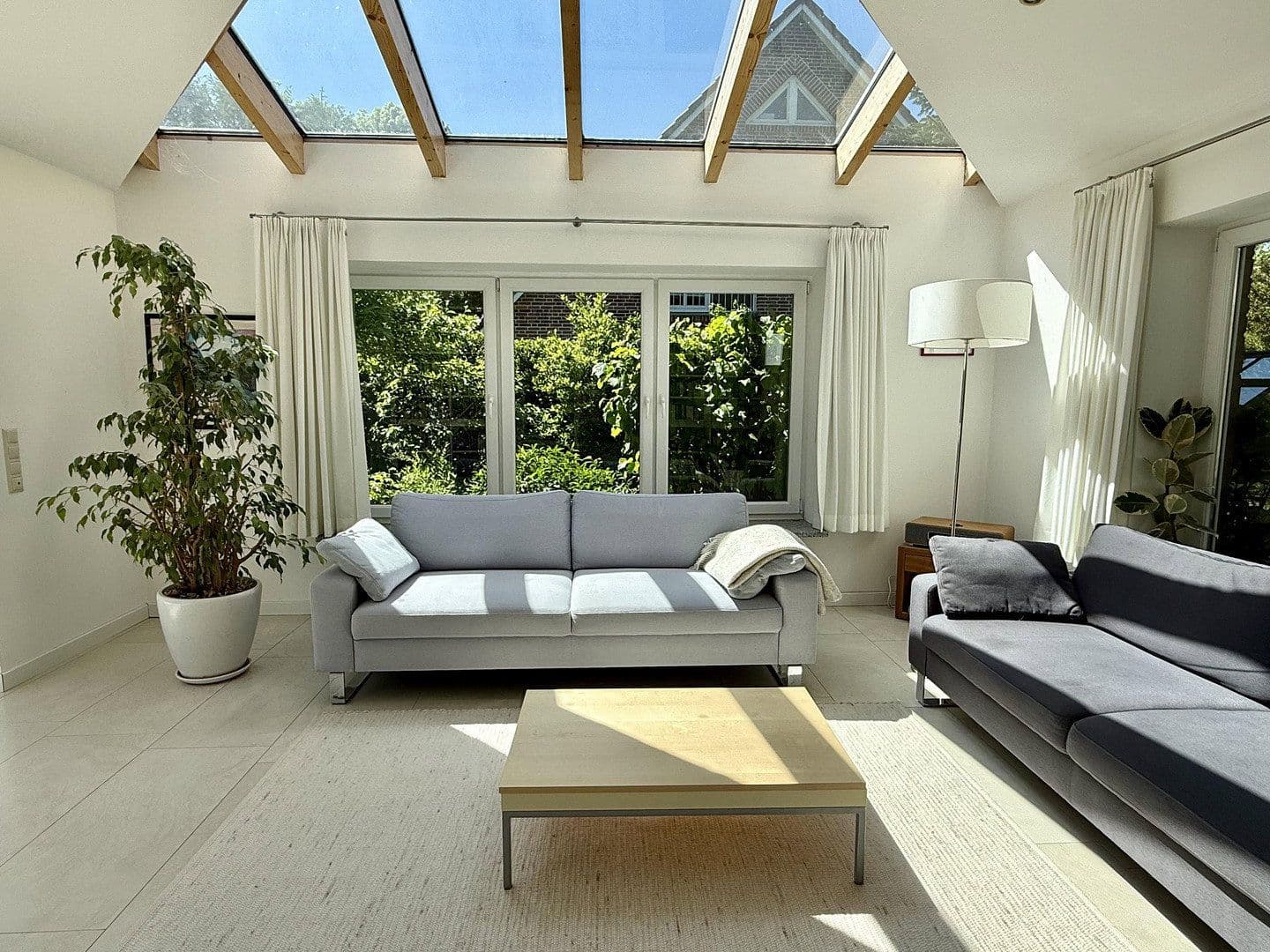 Prodej domu 285 m², pozemek 1.783 m², Wesseln, Šlesvicko-Holštýnsko Prodej domu 285 m², pozemek 1.783 m², Wesseln, Šlesvicko-Holštýnsko