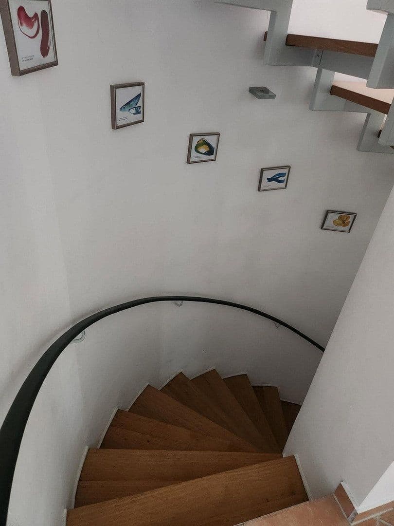 Prodej domu 120 m², pozemek 239 m², Parkstrasse 28, Kelkheim (Taunus), Hessen Prodej domu 120 m², pozemek 239 m², Parkstrasse 28, Kelkheim (Taunus), Hessen