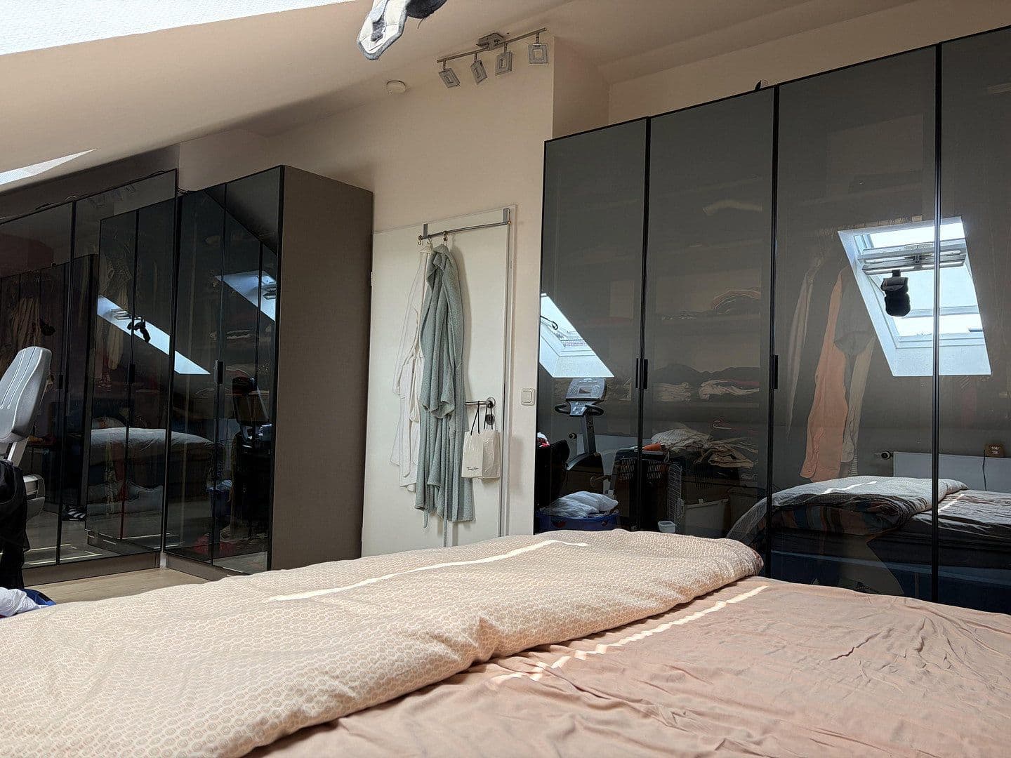 Prodej domu 120 m², pozemek 239 m², Parkstrasse 28, Kelkheim (Taunus), Hessen Prodej domu 120 m², pozemek 239 m², Parkstrasse 28, Kelkheim (Taunus), Hessen