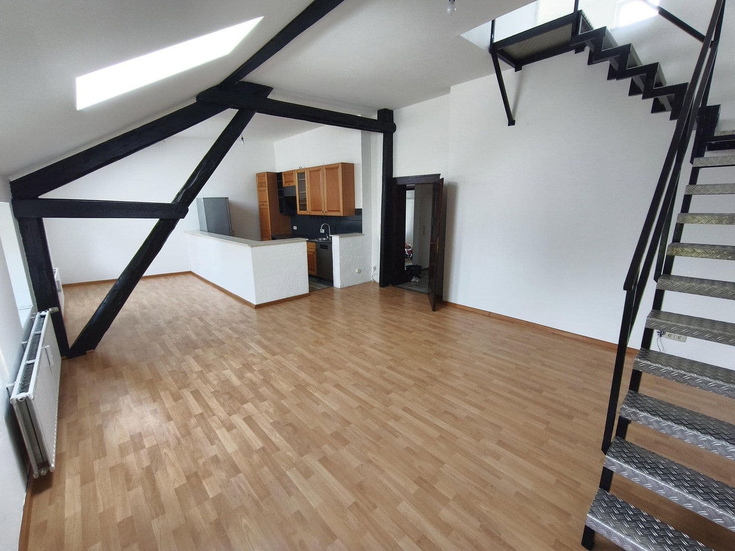 Pronájem bytu 3+kk 83 m², Aachener Strasse 50, Stolberg, Severní Porýní-Vestfálsko Pronájem bytu 3+kk 83 m², Aachener Strasse 50, Stolberg, Severní Porýní-Vestfálsko