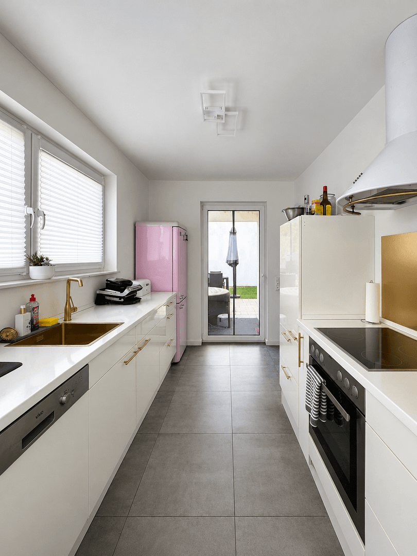 Prodej bytu 2+1 84 m², Alsdorf, Severní Porýní-Vestfálsko Prodej bytu 2+1 84 m², Alsdorf, Severní Porýní-Vestfálsko