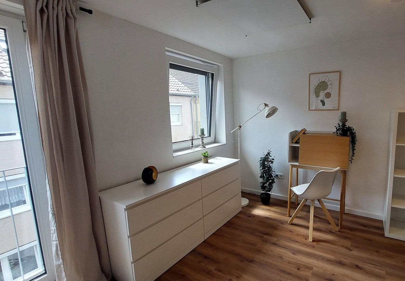 Pronájem bytu 1+1 29 m², Mannheim, Bádensko-Württembersko Pronájem bytu 1+1 29 m², Mannheim, Bádensko-Württembersko