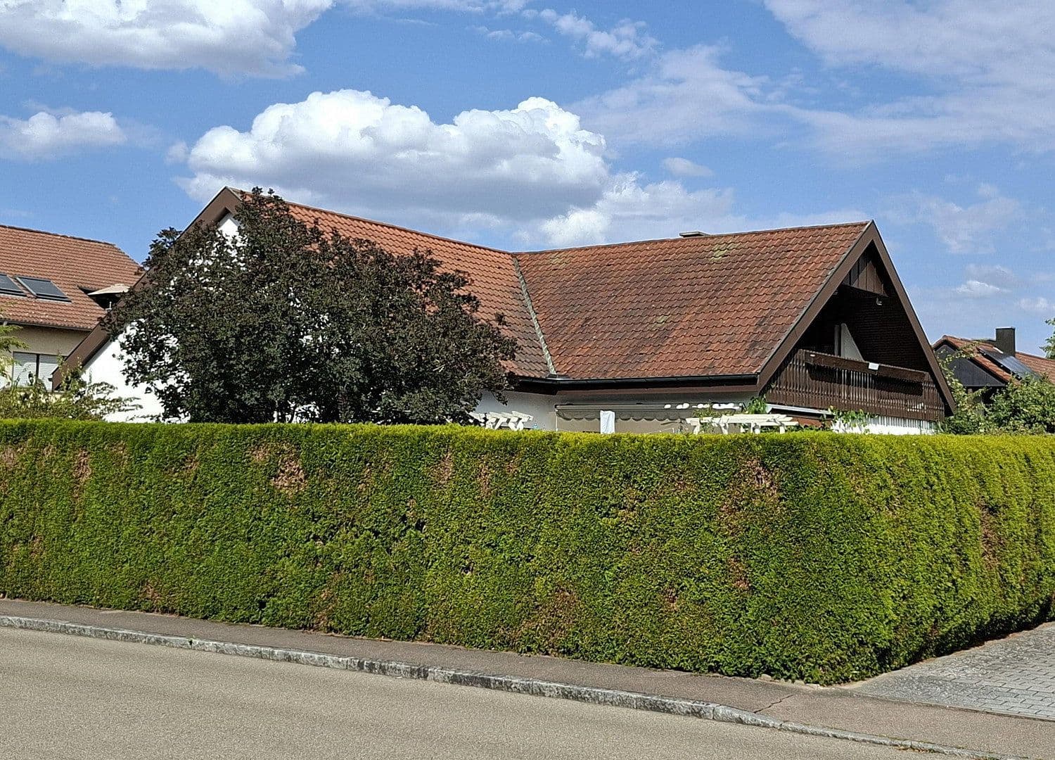 Prodej domu 244 m², pozemek 1.038 m², Dinkelsbühl, Bavorsko Prodej domu 244 m², pozemek 1.038 m², Dinkelsbühl, Bavorsko