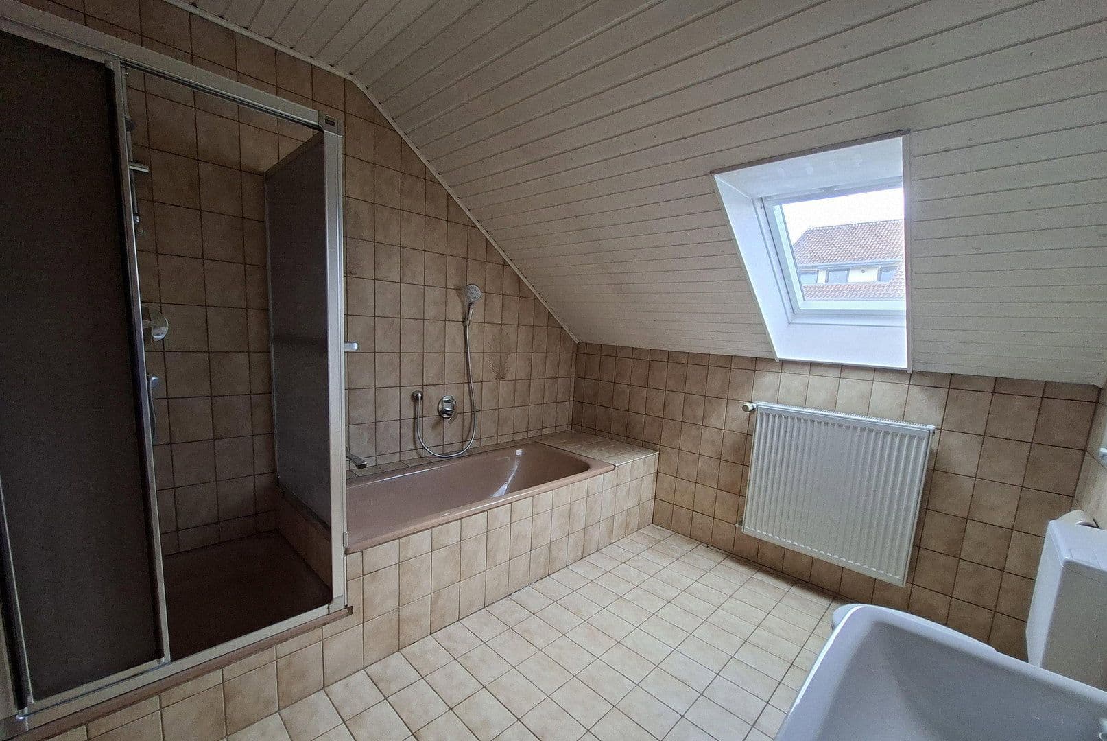 Prodej domu 244 m², pozemek 1.038 m², Dinkelsbühl, Bavorsko Prodej domu 244 m², pozemek 1.038 m², Dinkelsbühl, Bavorsko