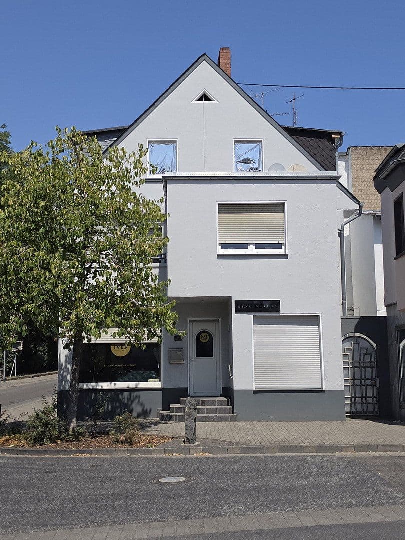 Pronájem bytu 3+1 68 m², Bahnhofstr. 37, Plaidt, Porýní-Falc Pronájem bytu 3+1 68 m², Bahnhofstr. 37, Plaidt, Porýní-Falc