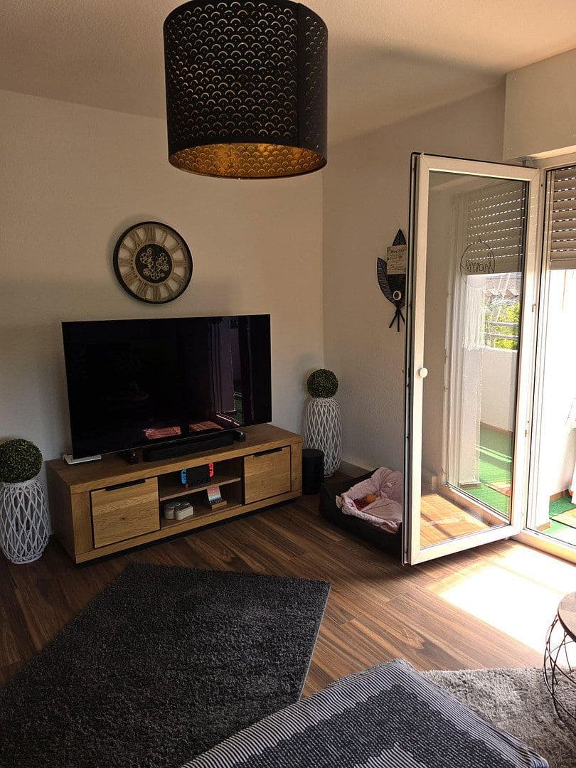Pronájem bytu 3+1 68 m², Bahnhofstr. 37, Plaidt, Porýní-Falc Pronájem bytu 3+1 68 m², Bahnhofstr. 37, Plaidt, Porýní-Falc