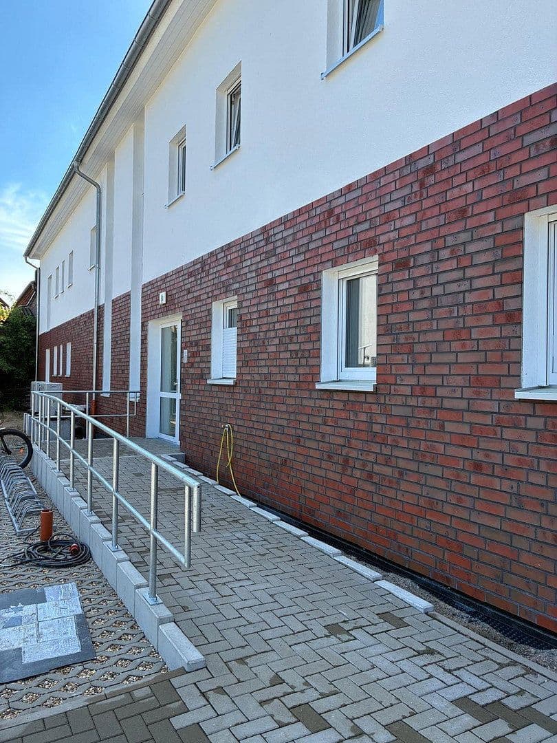Pronájem bytu 2+1 70 m², Nauen, Braniborsko Pronájem bytu 2+1 70 m², Nauen, Braniborsko