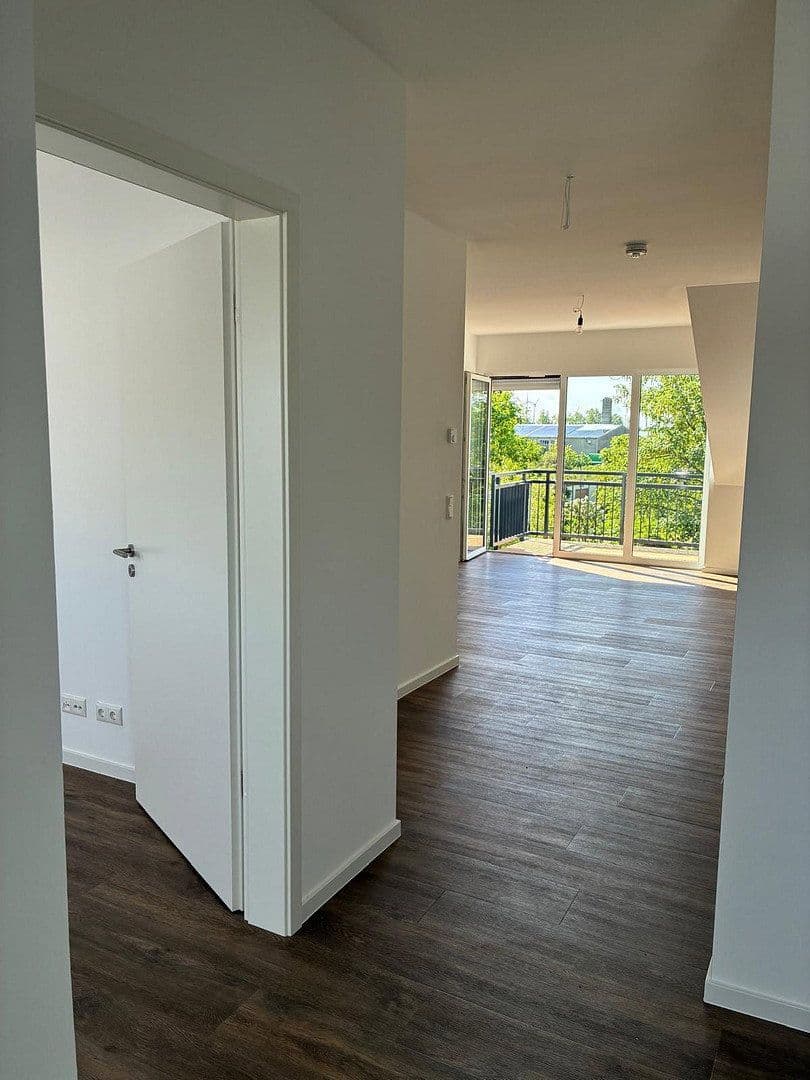 Pronájem bytu 2+1 70 m², Nauen, Braniborsko Pronájem bytu 2+1 70 m², Nauen, Braniborsko