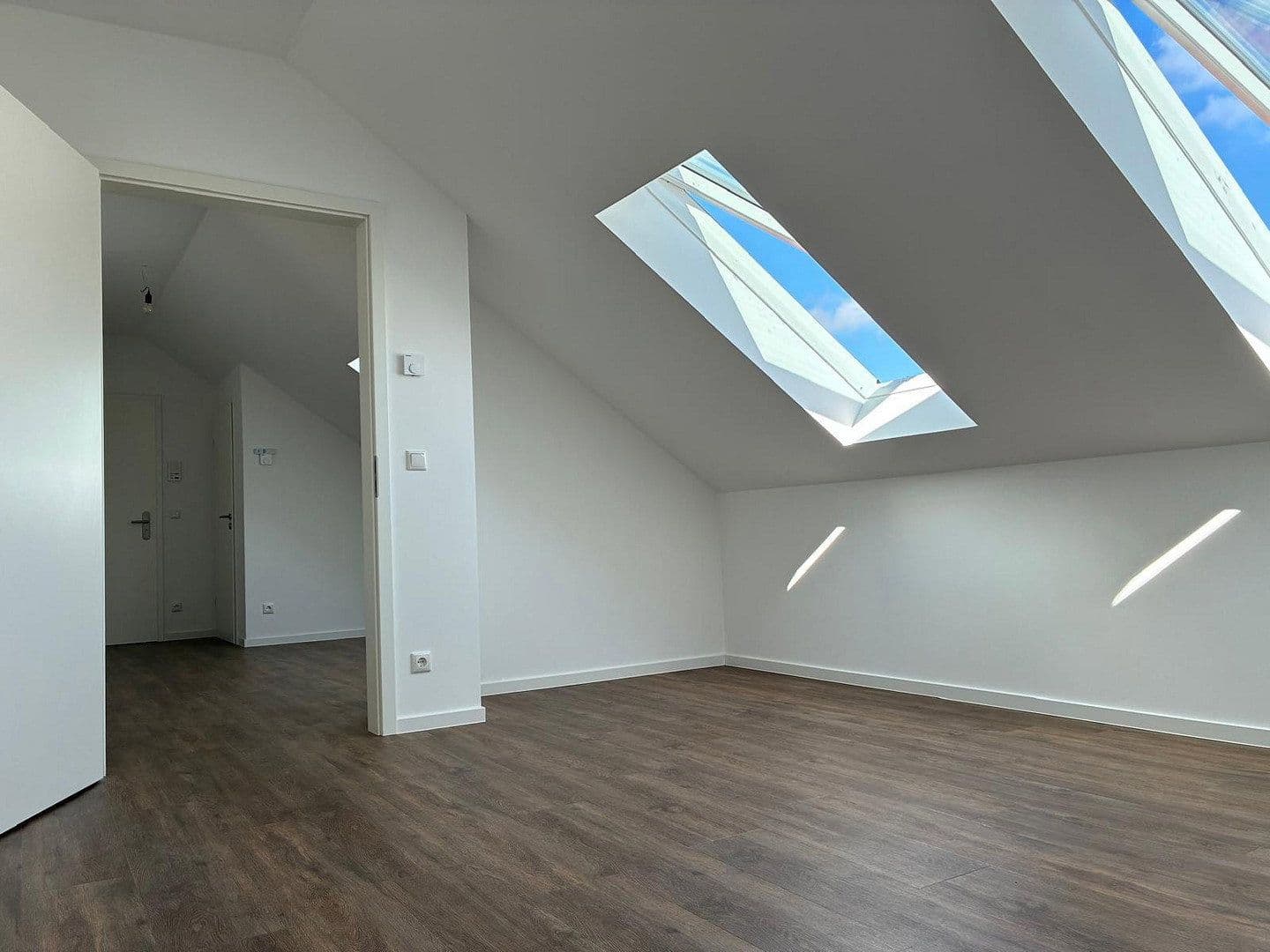 Pronájem bytu 2+1 70 m², Nauen, Braniborsko Pronájem bytu 2+1 70 m², Nauen, Braniborsko
