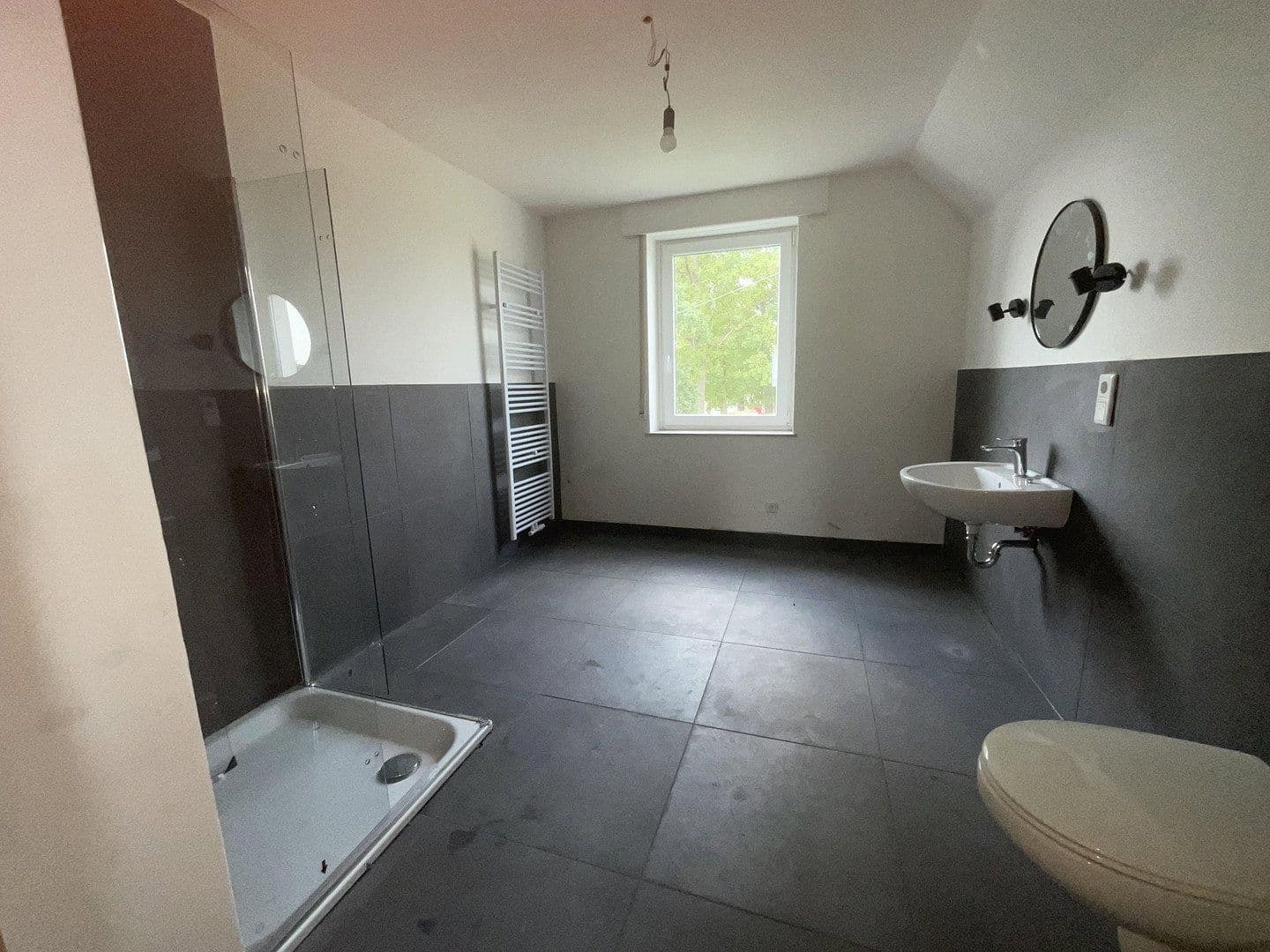 Prodej domu 145 m², pozemek 780 m², Bielefeld, Severní Porýní-Vestfálsko Prodej domu 145 m², pozemek 780 m², Bielefeld, Severní Porýní-Vestfálsko