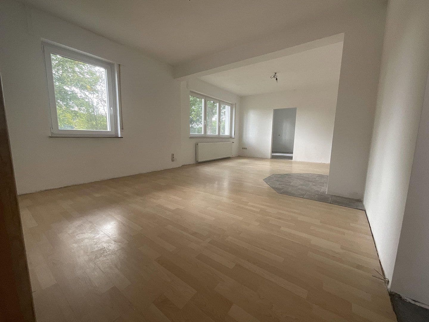 Prodej domu 145 m², pozemek 780 m², Bielefeld, Severní Porýní-Vestfálsko Prodej domu 145 m², pozemek 780 m², Bielefeld, Severní Porýní-Vestfálsko