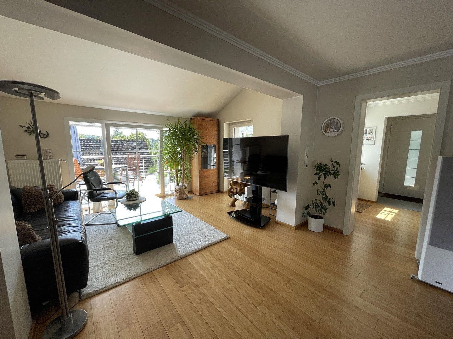 Prodej domu 145 m², pozemek 1.004 m², Remscheid, Severní Porýní-Vestfálsko Prodej domu 145 m², pozemek 1.004 m², Remscheid, Severní Porýní-Vestfálsko