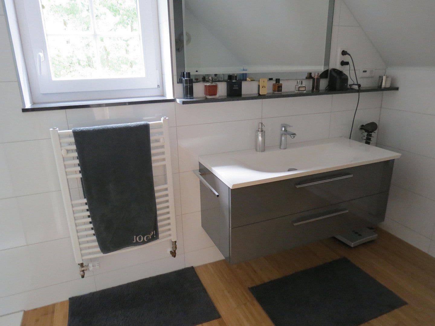 Prodej domu 145 m², pozemek 1.004 m², Remscheid, Severní Porýní-Vestfálsko Prodej domu 145 m², pozemek 1.004 m², Remscheid, Severní Porýní-Vestfálsko