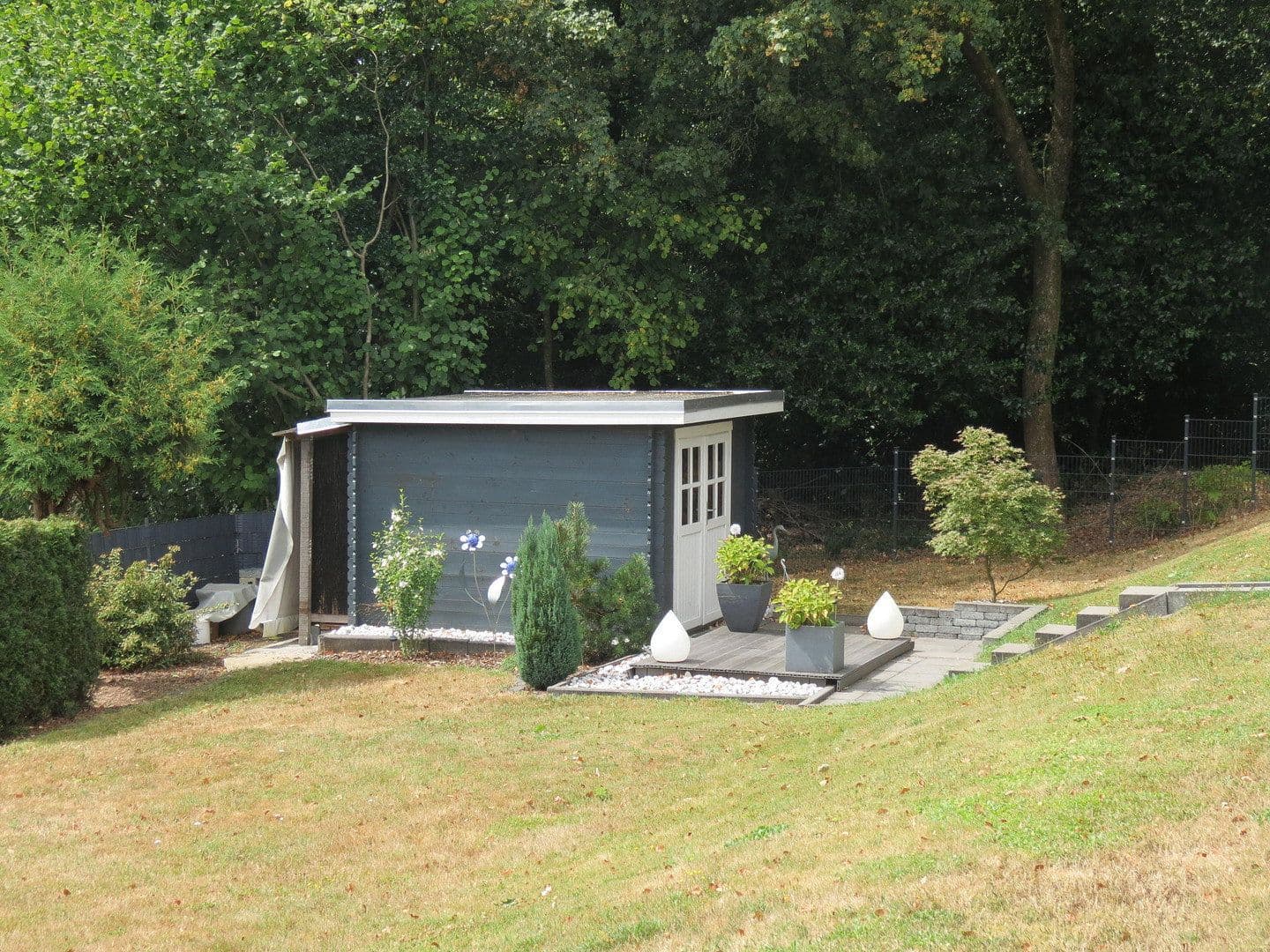 Prodej domu 145 m², pozemek 1.004 m², Remscheid, Severní Porýní-Vestfálsko Prodej domu 145 m², pozemek 1.004 m², Remscheid, Severní Porýní-Vestfálsko