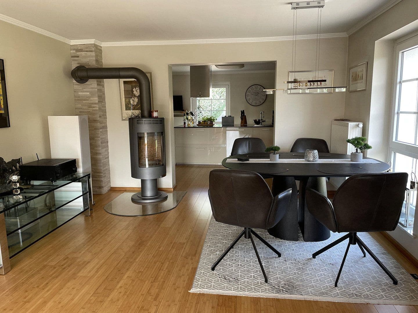 Prodej domu 145 m², pozemek 1.004 m², Remscheid, Severní Porýní-Vestfálsko Prodej domu 145 m², pozemek 1.004 m², Remscheid, Severní Porýní-Vestfálsko