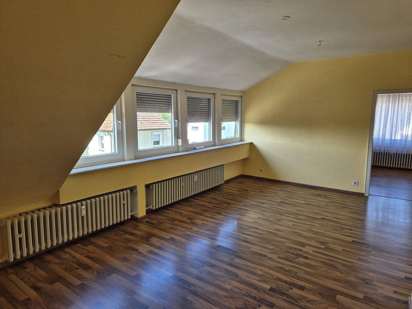 Pronájem bytu 6+1 160 m², Stadtholzstr. 81, Herford, Severní Porýní-Vestfálsko Pronájem bytu 6+1 160 m², Stadtholzstr. 81, Herford, Severní Porýní-Vestfálsko