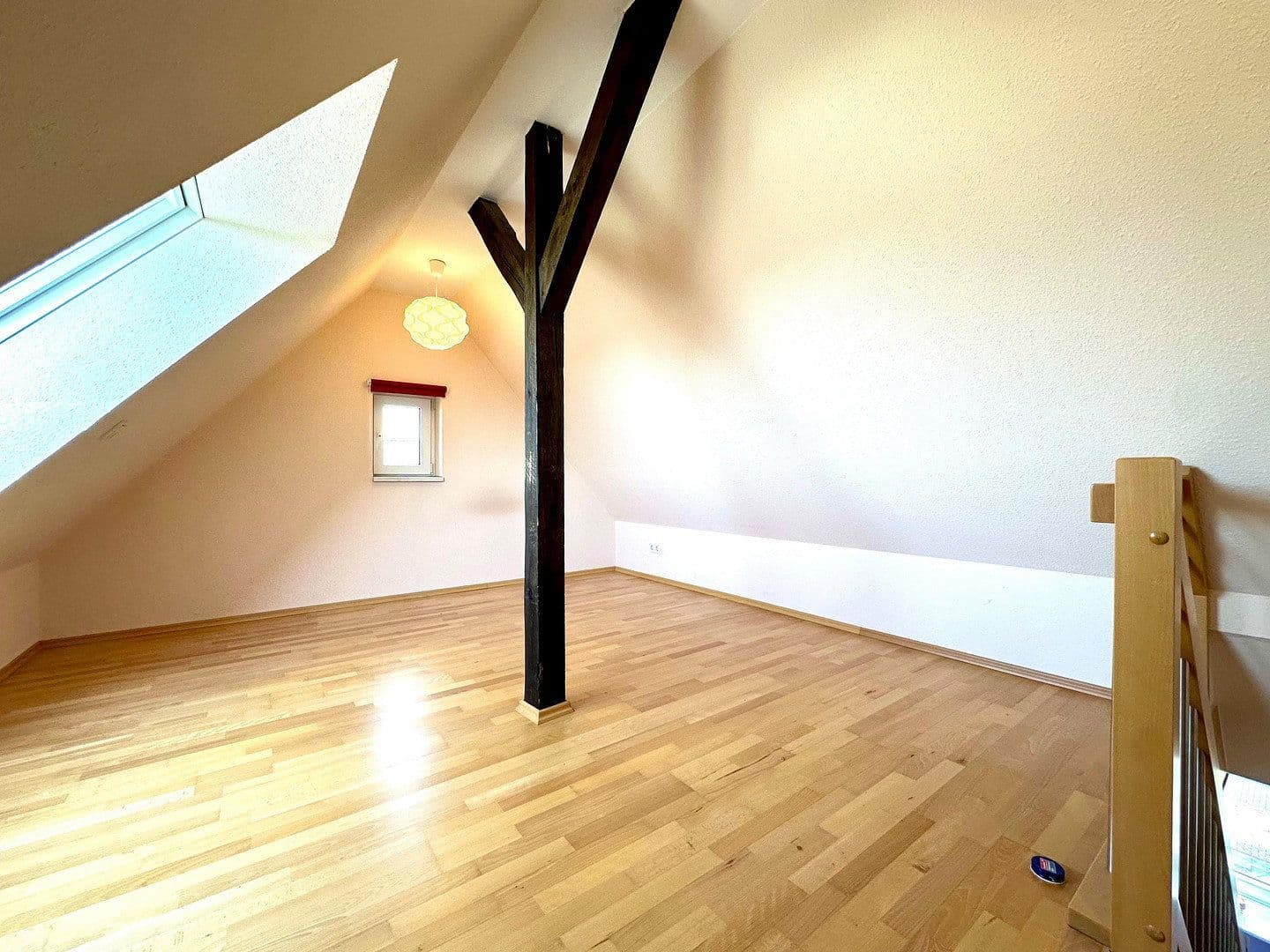 Prodej domu 160 m², pozemek 859 m², Drosselstraße 8, Neustadt am Rübenberge, Dolní Sasko Prodej domu 160 m², pozemek 859 m², Drosselstraße 8, Neustadt am Rübenberge, Dolní Sasko