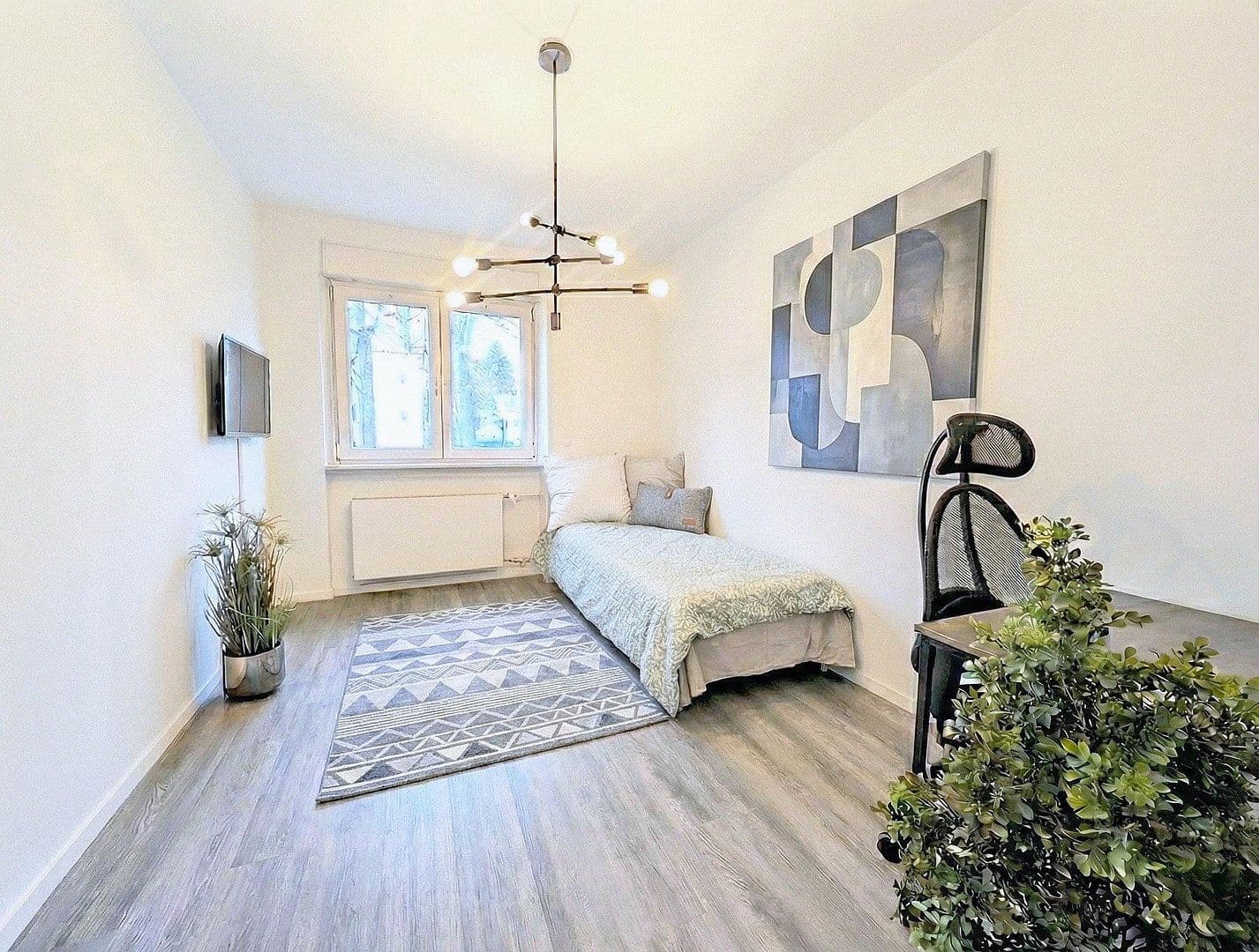 Prodej bytu 4+1 92 m², Berlin, Berlín Prodej bytu 4+1 92 m², Berlin, Berlín