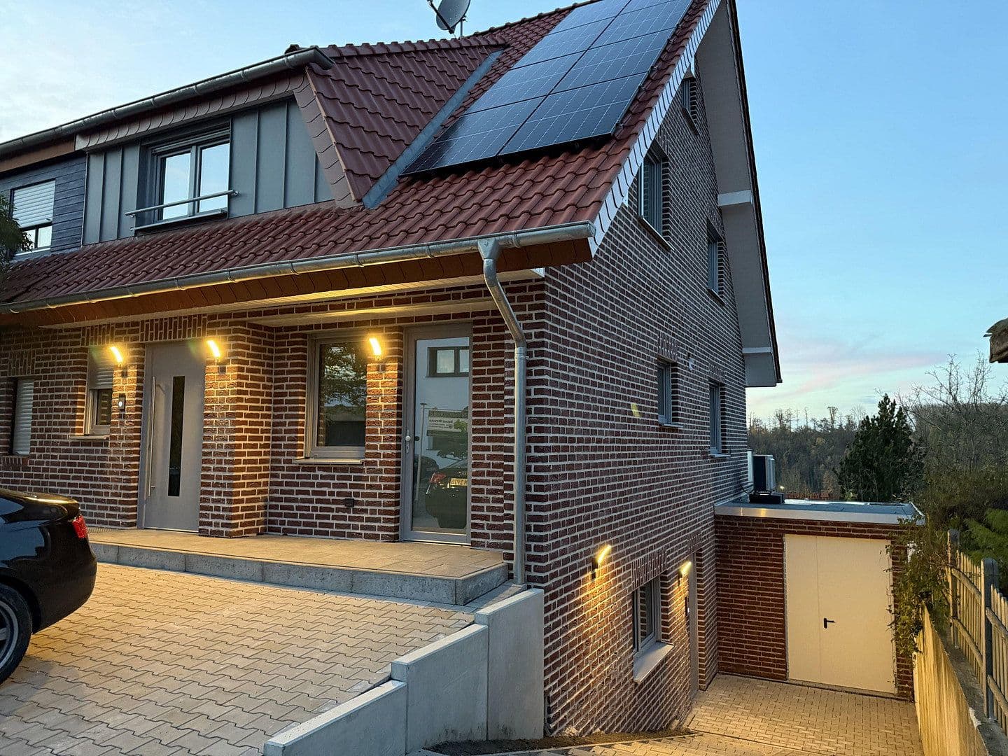 Pronájem domu 125 m², pozemek 379 m², Gläsenerstr.11a, Paderborn, Severní Porýní-Vestfálsko Pronájem domu 125 m², pozemek 379 m², Gläsenerstr.11a, Paderborn, Severní Porýní-Vestfálsko