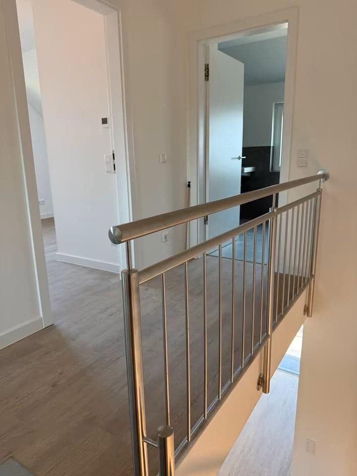 Pronájem domu 125 m², pozemek 379 m², Gläsenerstr.11a, Paderborn, Severní Porýní-Vestfálsko Pronájem domu 125 m², pozemek 379 m², Gläsenerstr.11a, Paderborn, Severní Porýní-Vestfálsko