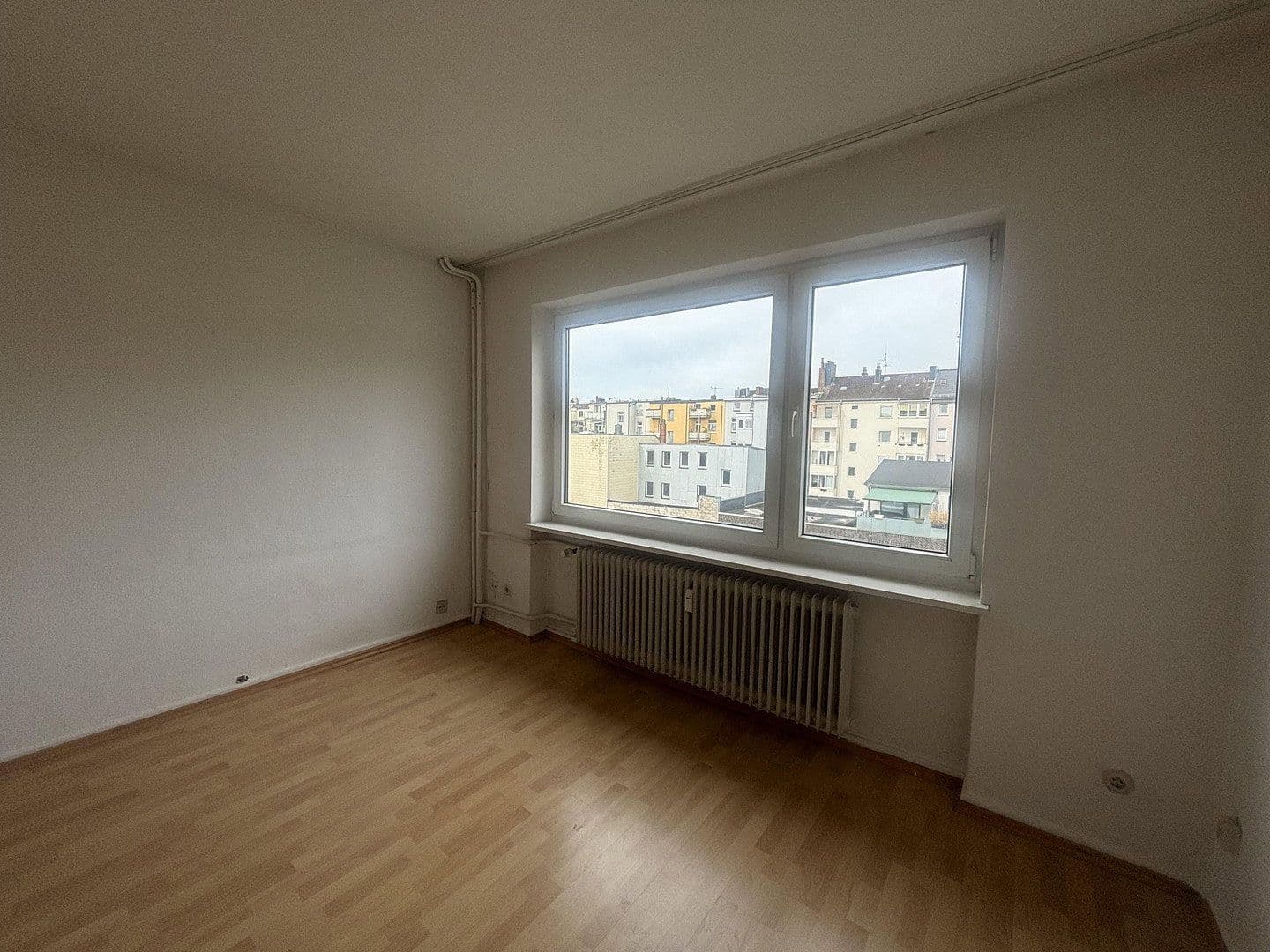 Pronájem bytu 3+kk 90 m², Westring 337, Kiel, Šlesvicko-Holštýnsko Pronájem bytu 3+kk 90 m², Westring 337, Kiel, Šlesvicko-Holštýnsko