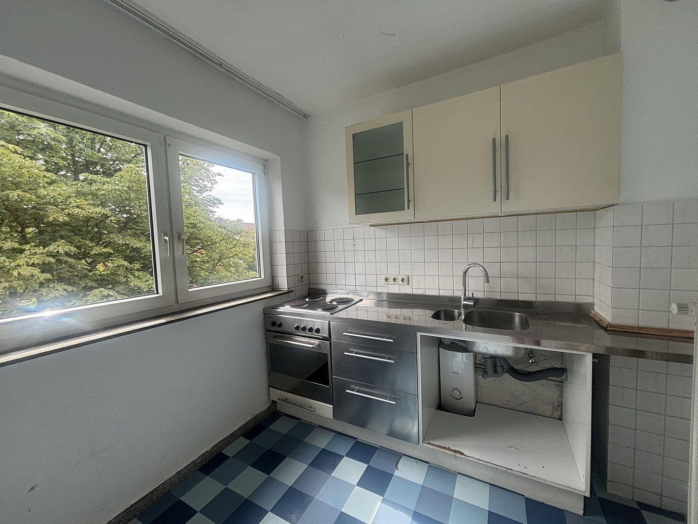 Pronájem bytu 3+kk 90 m², Westring 337, Kiel, Šlesvicko-Holštýnsko Pronájem bytu 3+kk 90 m², Westring 337, Kiel, Šlesvicko-Holštýnsko