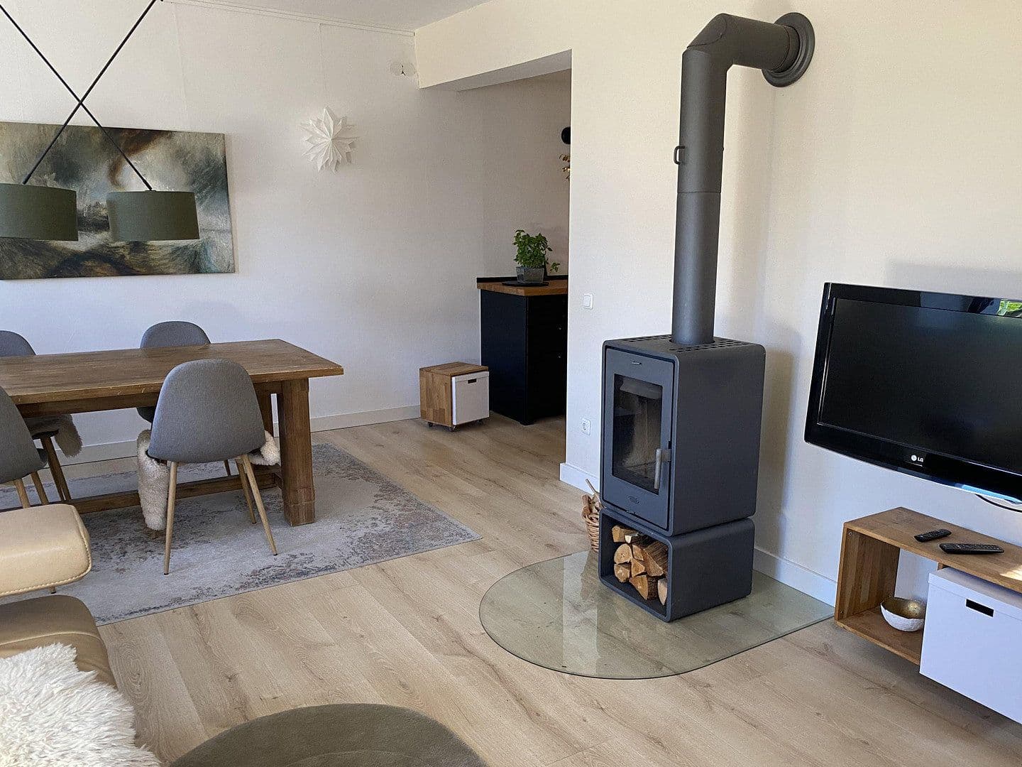 Prodej domu 120 m², pozemek 665 m², Nideggen, Severní Porýní-Vestfálsko Prodej domu 120 m², pozemek 665 m², Nideggen, Severní Porýní-Vestfálsko