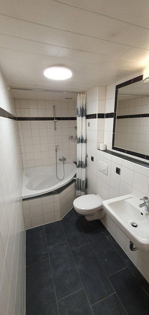 Pronájem bytu 3+1 55 m², Mönchengladbach, Severní Porýní-Vestfálsko Pronájem bytu 3+1 55 m², Mönchengladbach, Severní Porýní-Vestfálsko