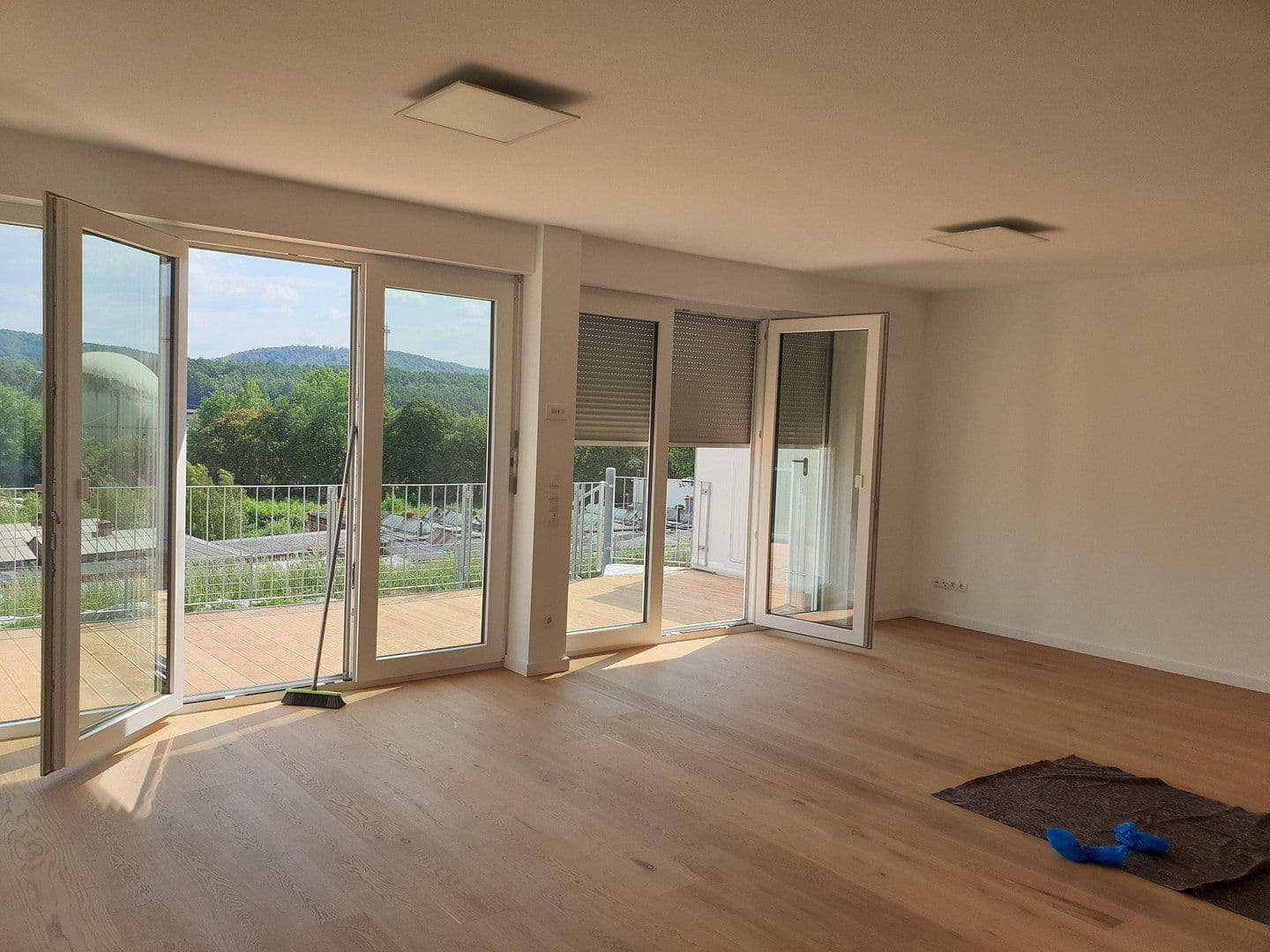 Pronájem domu 165 m², pozemek 289 m², Kaiserslautern, Porýní-Falc Pronájem domu 165 m², pozemek 289 m², Kaiserslautern, Porýní-Falc