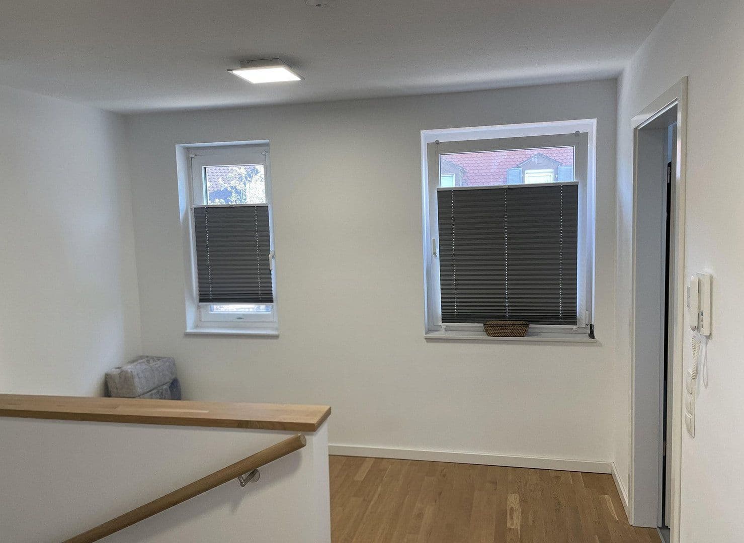 Pronájem domu 165 m², pozemek 289 m², Kaiserslautern, Porýní-Falc Pronájem domu 165 m², pozemek 289 m², Kaiserslautern, Porýní-Falc