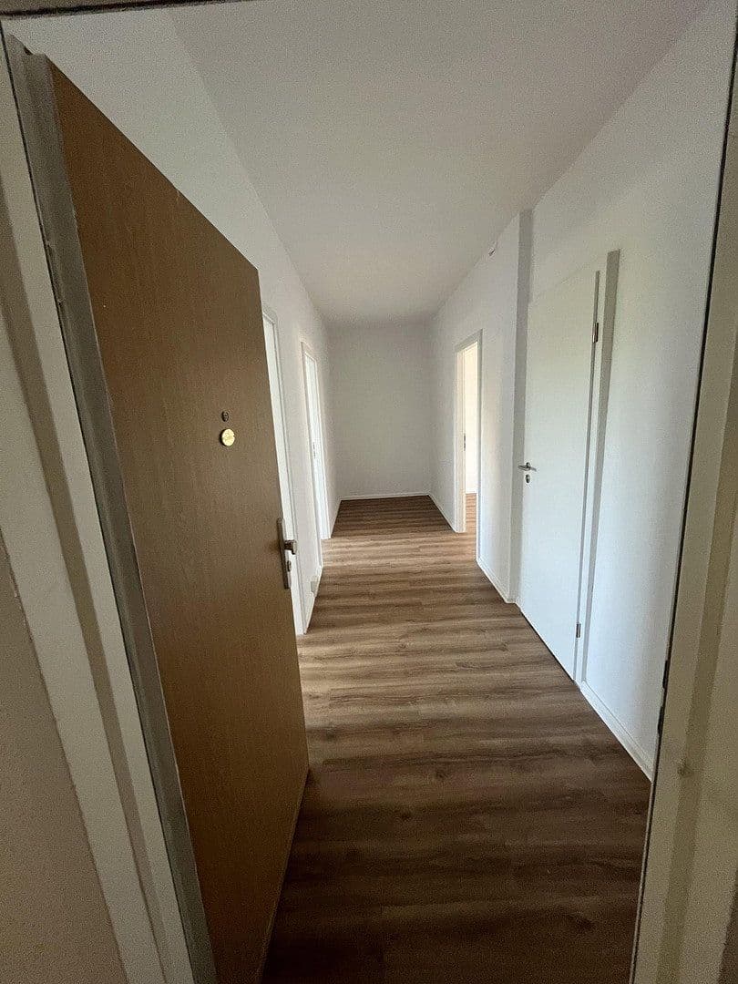 Pronájem bytu 3+1 71 m², Milchweg 4, Magdeburg, Sasko-Anhaltsko Pronájem bytu 3+1 71 m², Milchweg 4, Magdeburg, Sasko-Anhaltsko
