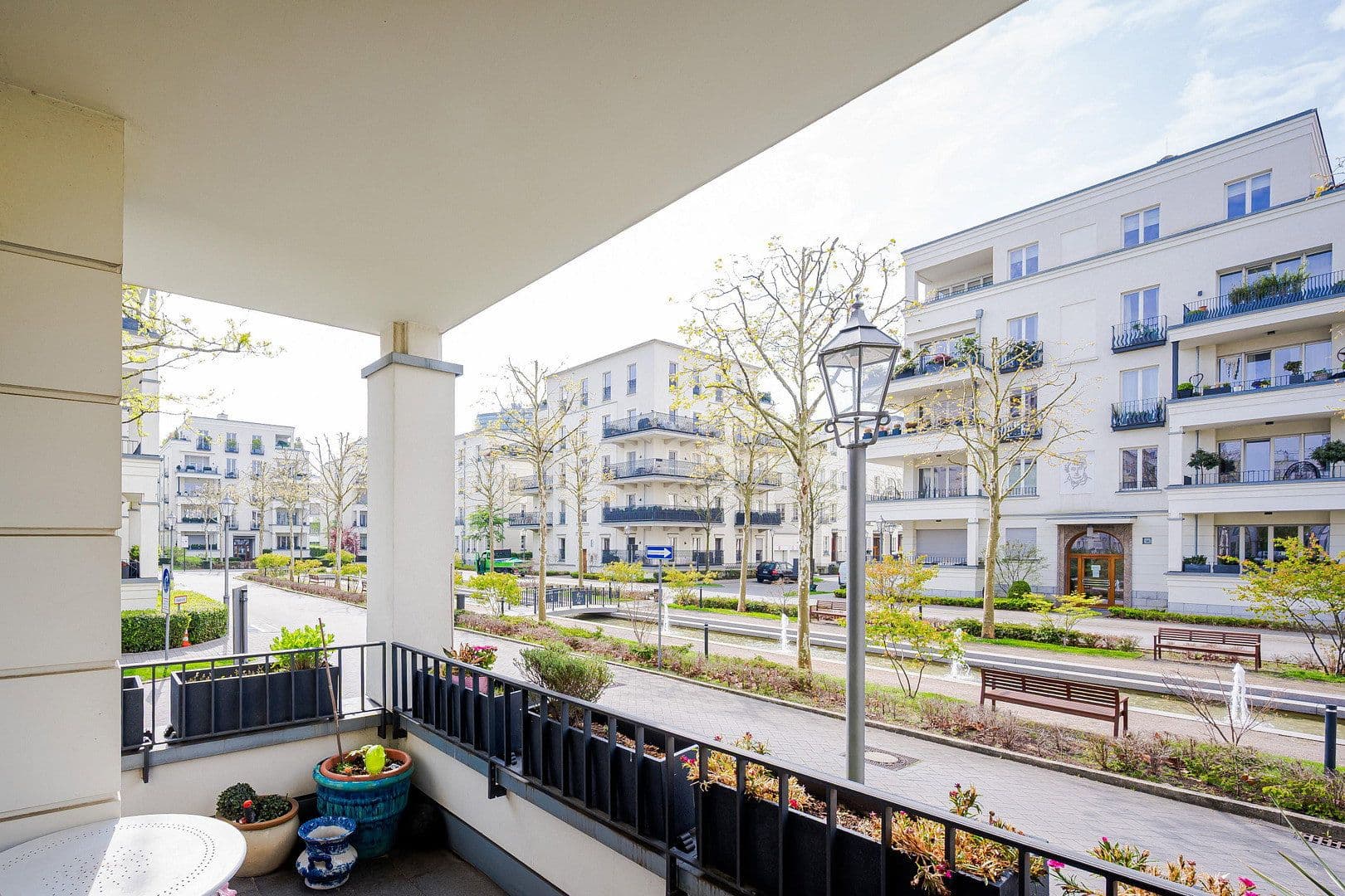 Prodej bytu 5+1 199 m², Düsseldorf, Severní Porýní-Vestfálsko Prodej bytu 5+1 199 m², Düsseldorf, Severní Porýní-Vestfálsko