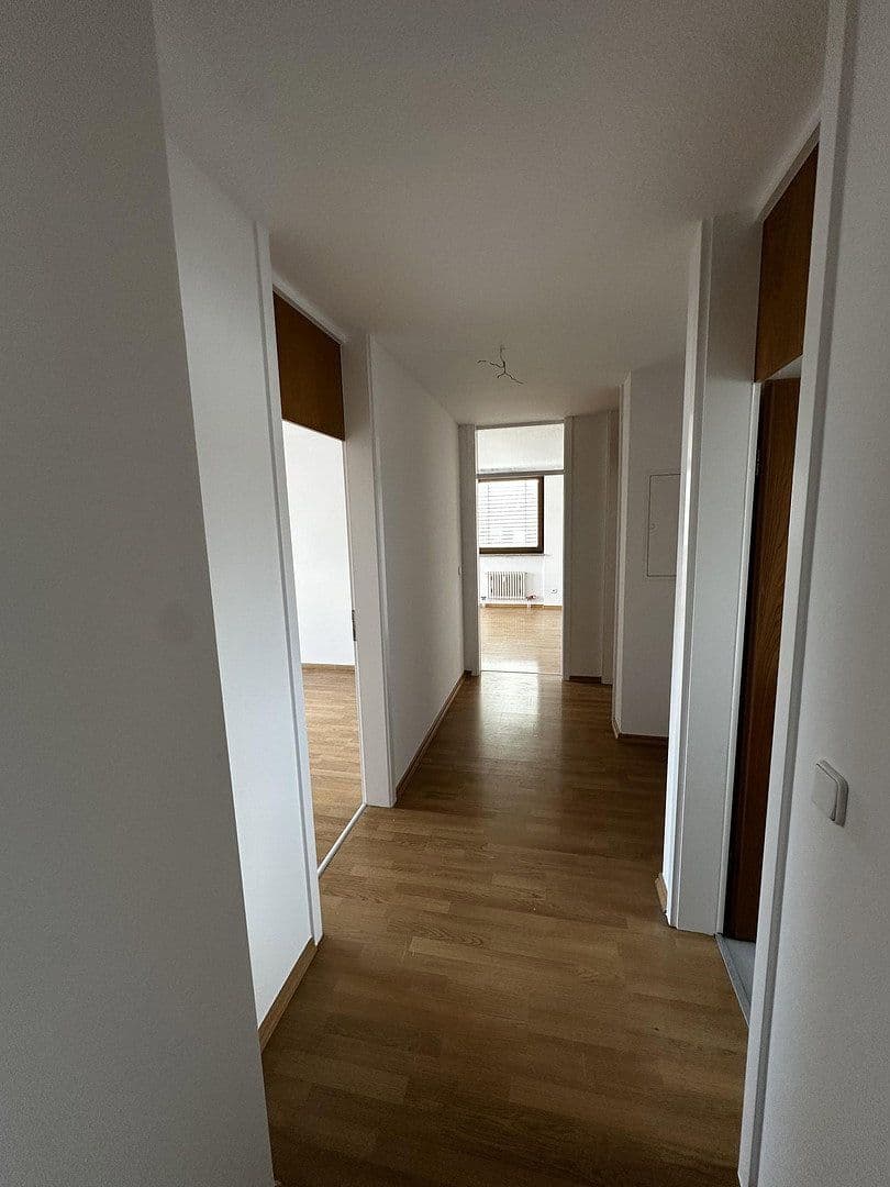 Pronájem bytu 3+1 56 m², Buchenweg 23, Leipzig, Sasko Pronájem bytu 3+1 56 m², Buchenweg 23, Leipzig, Sasko