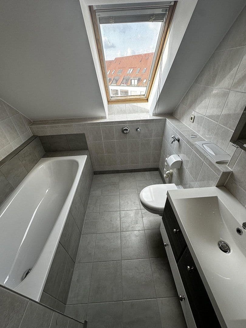 Pronájem bytu 3+1 56 m², Buchenweg 23, Leipzig, Sasko Pronájem bytu 3+1 56 m², Buchenweg 23, Leipzig, Sasko