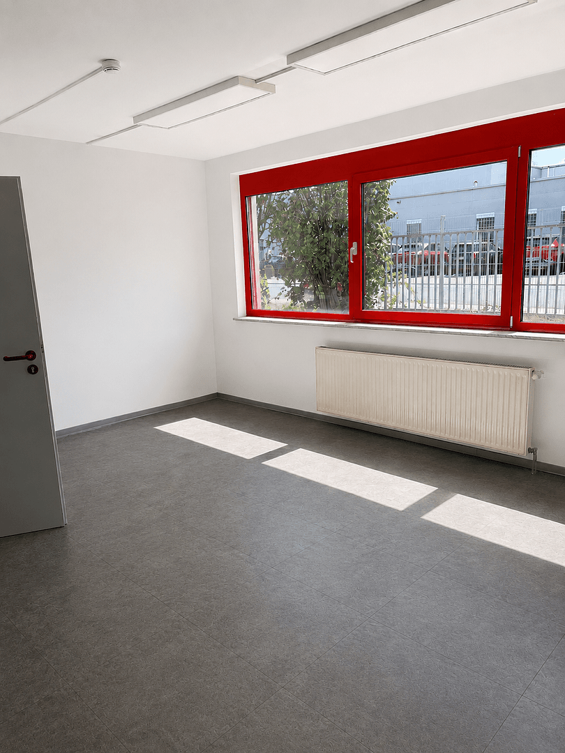 Pronájem nebytového prostoru 1.400 m², Birkenweiherstraße 17, Langenselbold, Hessen Pronájem nebytového prostoru 1.400 m², Birkenweiherstraße 17, Langenselbold, Hessen