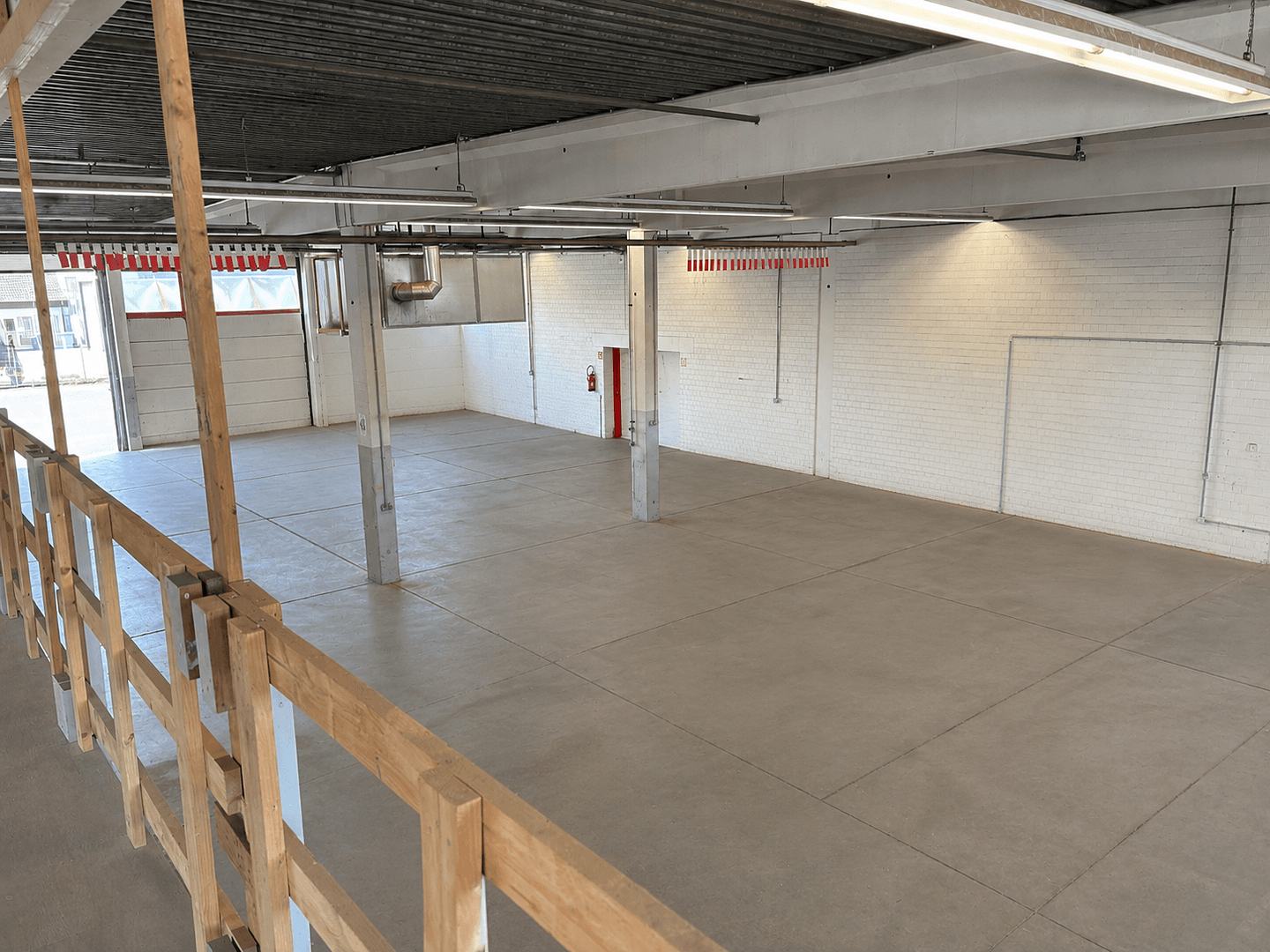 Pronájem nebytového prostoru 1.400 m², Birkenweiherstraße 17, Langenselbold, Hessen Pronájem nebytového prostoru 1.400 m², Birkenweiherstraße 17, Langenselbold, Hessen