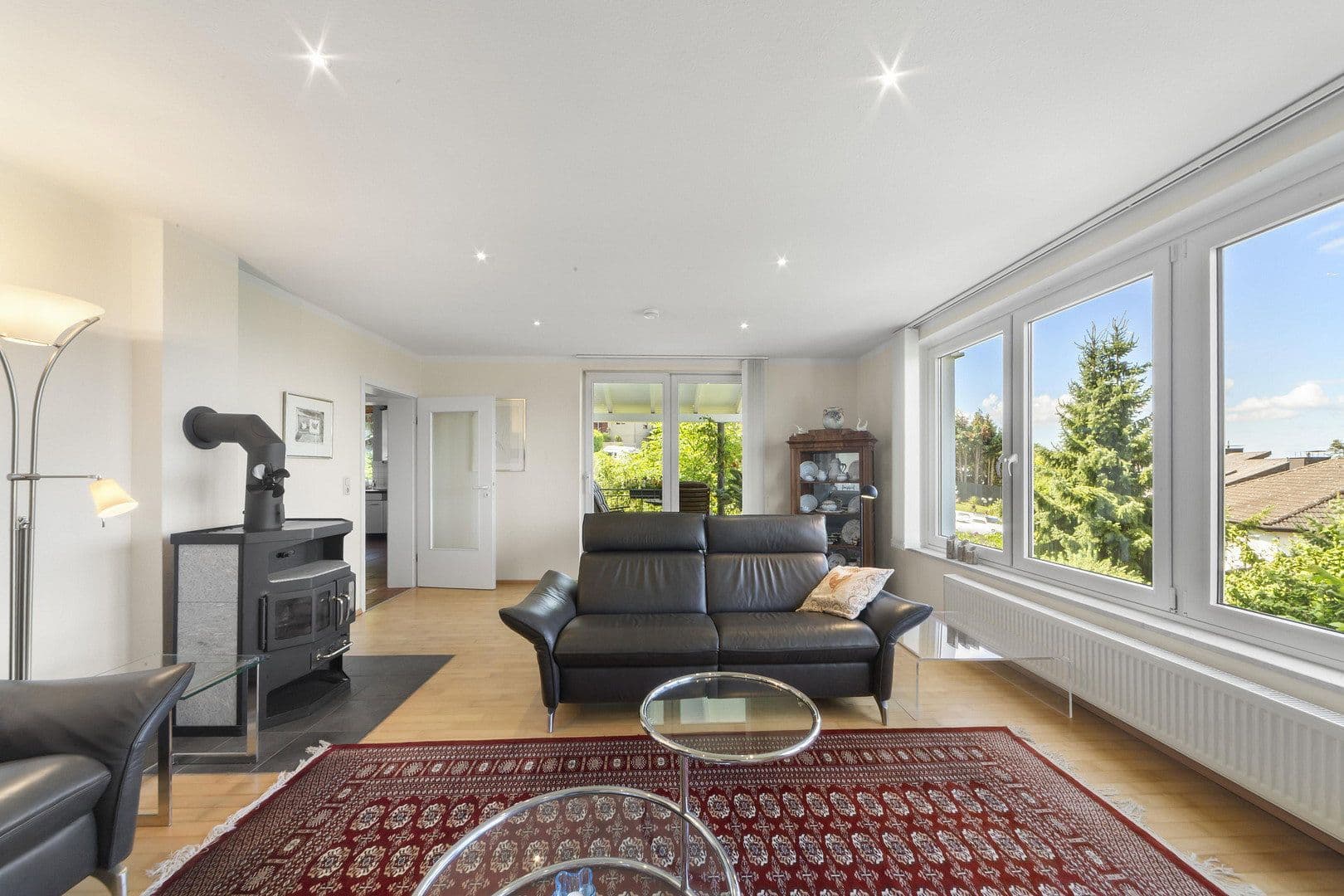 Prodej domu 204 m², pozemek 894 m², Northeim, Dolní Sasko Prodej domu 204 m², pozemek 894 m², Northeim, Dolní Sasko