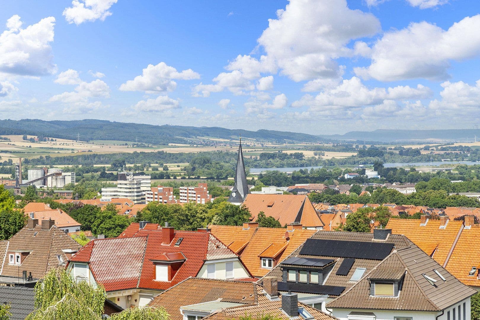 Prodej domu 204 m², pozemek 894 m², Northeim, Dolní Sasko Prodej domu 204 m², pozemek 894 m², Northeim, Dolní Sasko