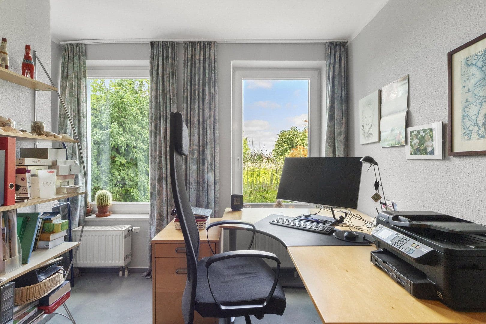 Prodej domu 204 m², pozemek 894 m², Northeim, Dolní Sasko Prodej domu 204 m², pozemek 894 m², Northeim, Dolní Sasko