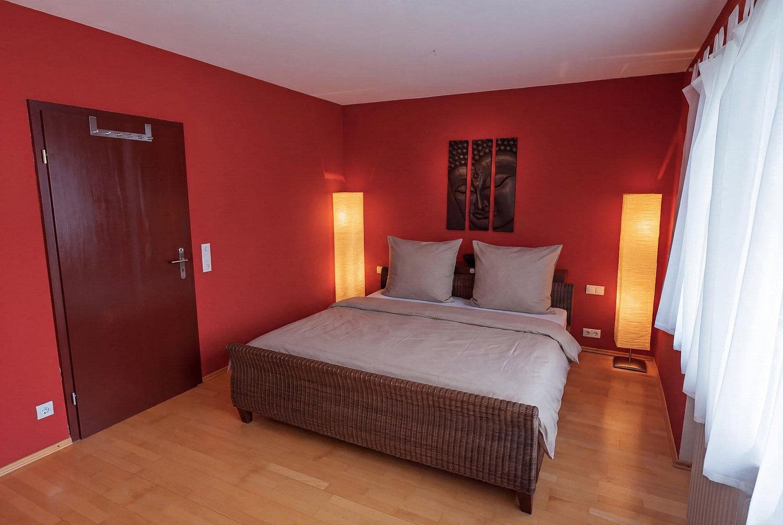 Prodej domu 153 m², pozemek 341 m², Joh.-Seb.-Bach-Straße 10a, Plankstadt, Bádensko-Württembersko Prodej domu 153 m², pozemek 341 m², Joh.-Seb.-Bach-Straße 10a, Plankstadt, Bádensko-Württembersko